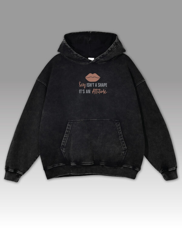 EMB 031 Hoodie Old Look4 Bluza oversize z kapturem <br>Sexy Attitude <br>Haft, Efekt sprania